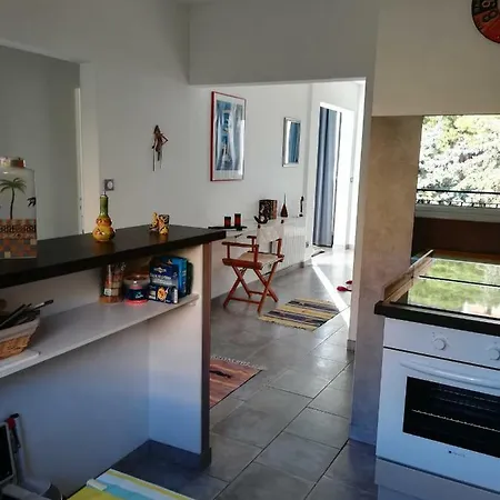 F2 Les Cretes Du Golfe * Ajaccio (Corsica)